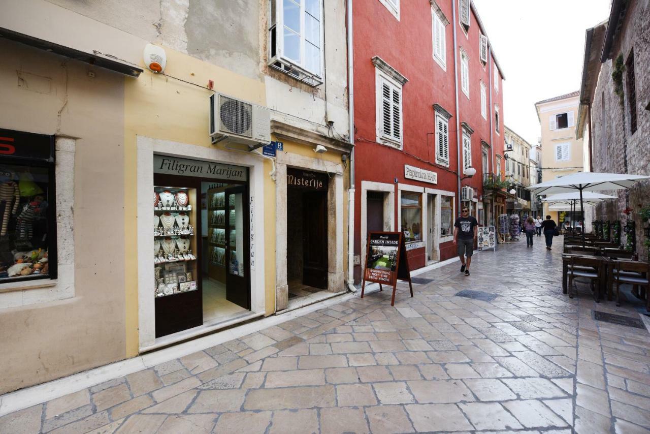 Mosaic Apartments Old Town Zadar Buitenkant foto